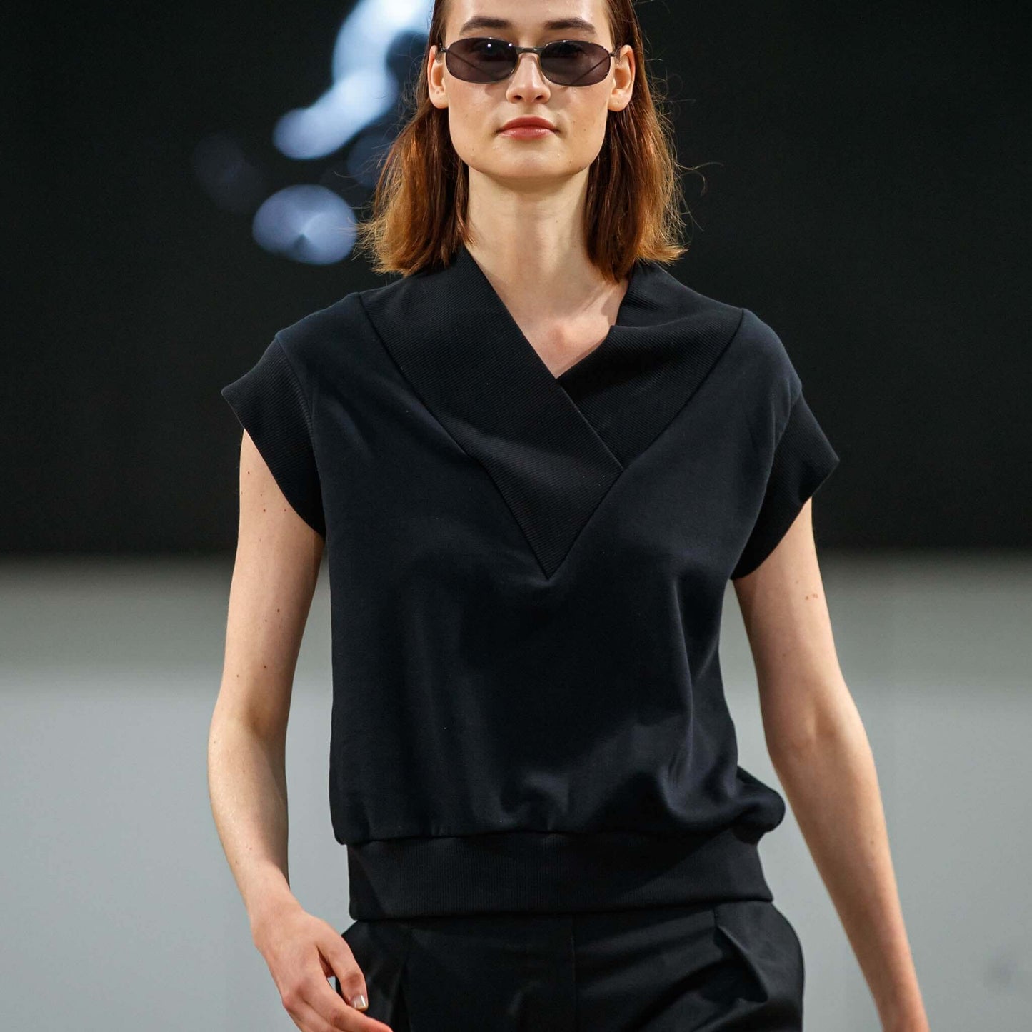 Pullunder CHIC aus Bio-Baumwolle - schwarz - KOLO Berlin