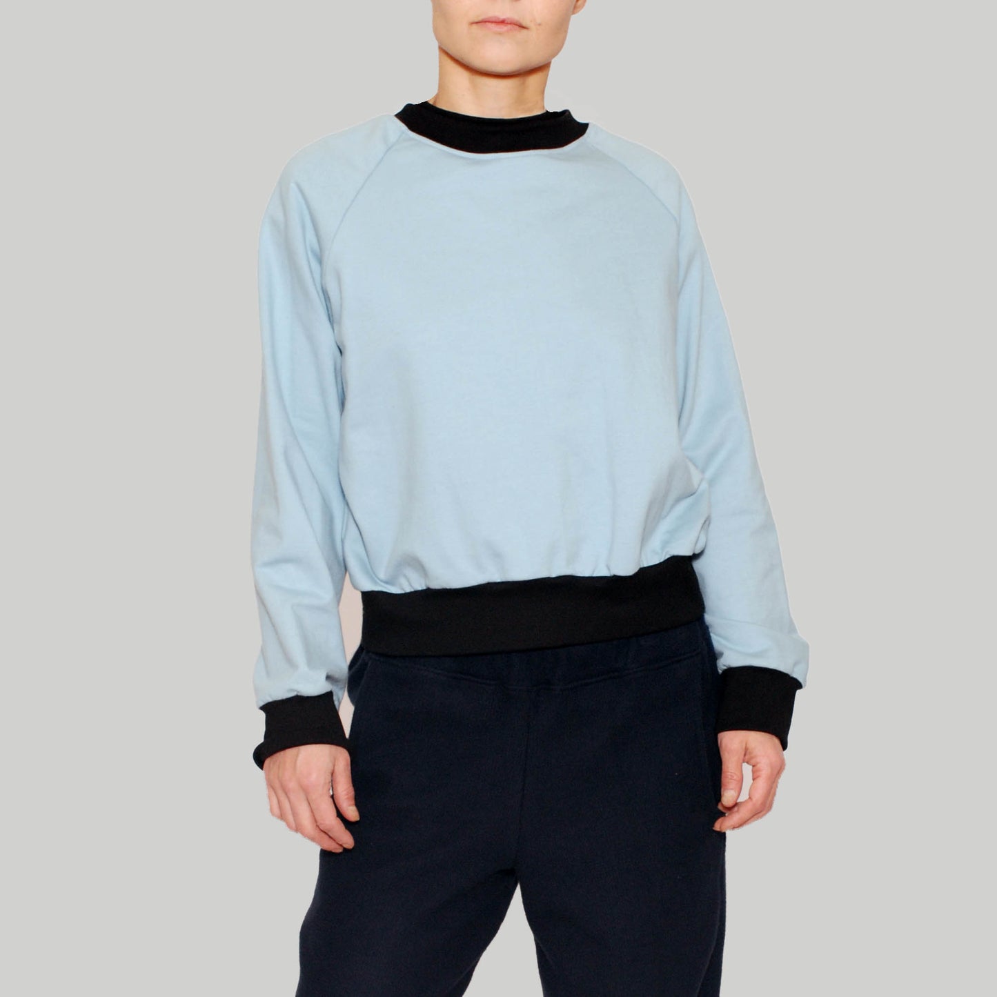 Raglansweater Jil aus Bio-Baumwolle - hellblau - KOLO Berlin