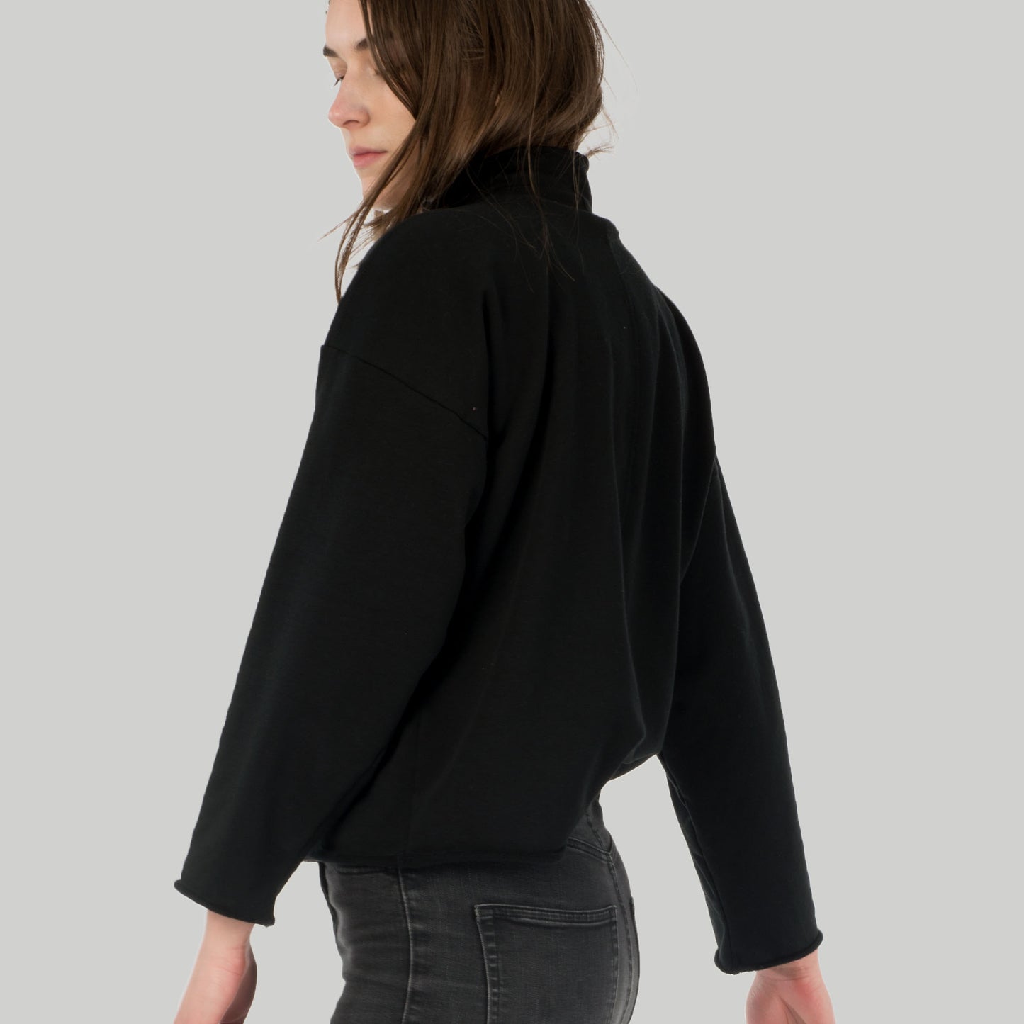 Kragenpullover Lil aus Bio-Baumwolle - schwarz - KOLO Berlin