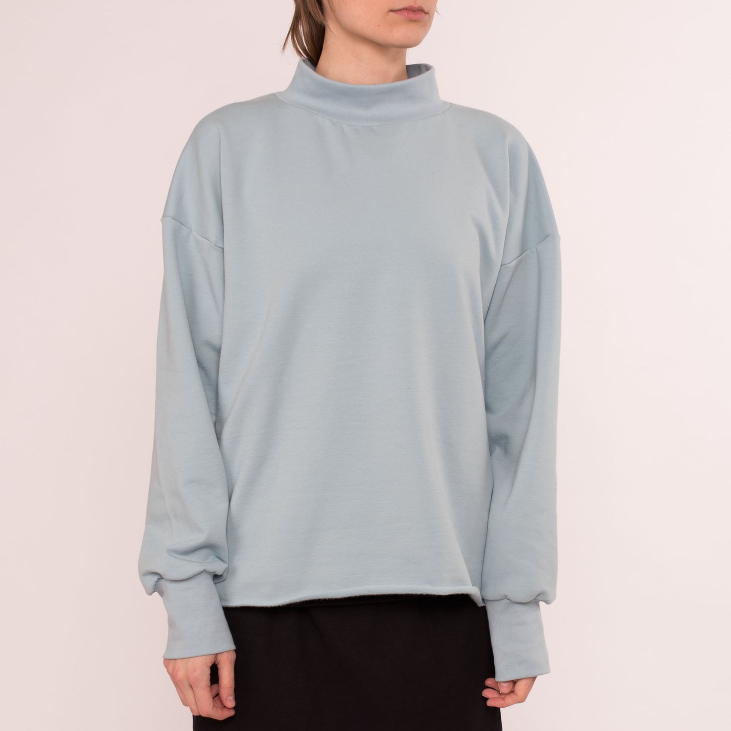 Kragenpullover Glin aus Bio-Baumwolle - hellblau - KOLO Berlin