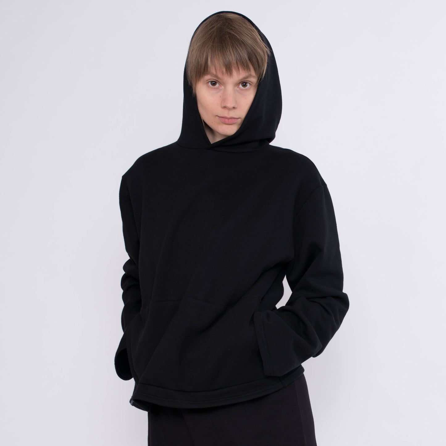 Hoodie Bun aus Bio-Baumwolle - schwarz - KOLO Berlin