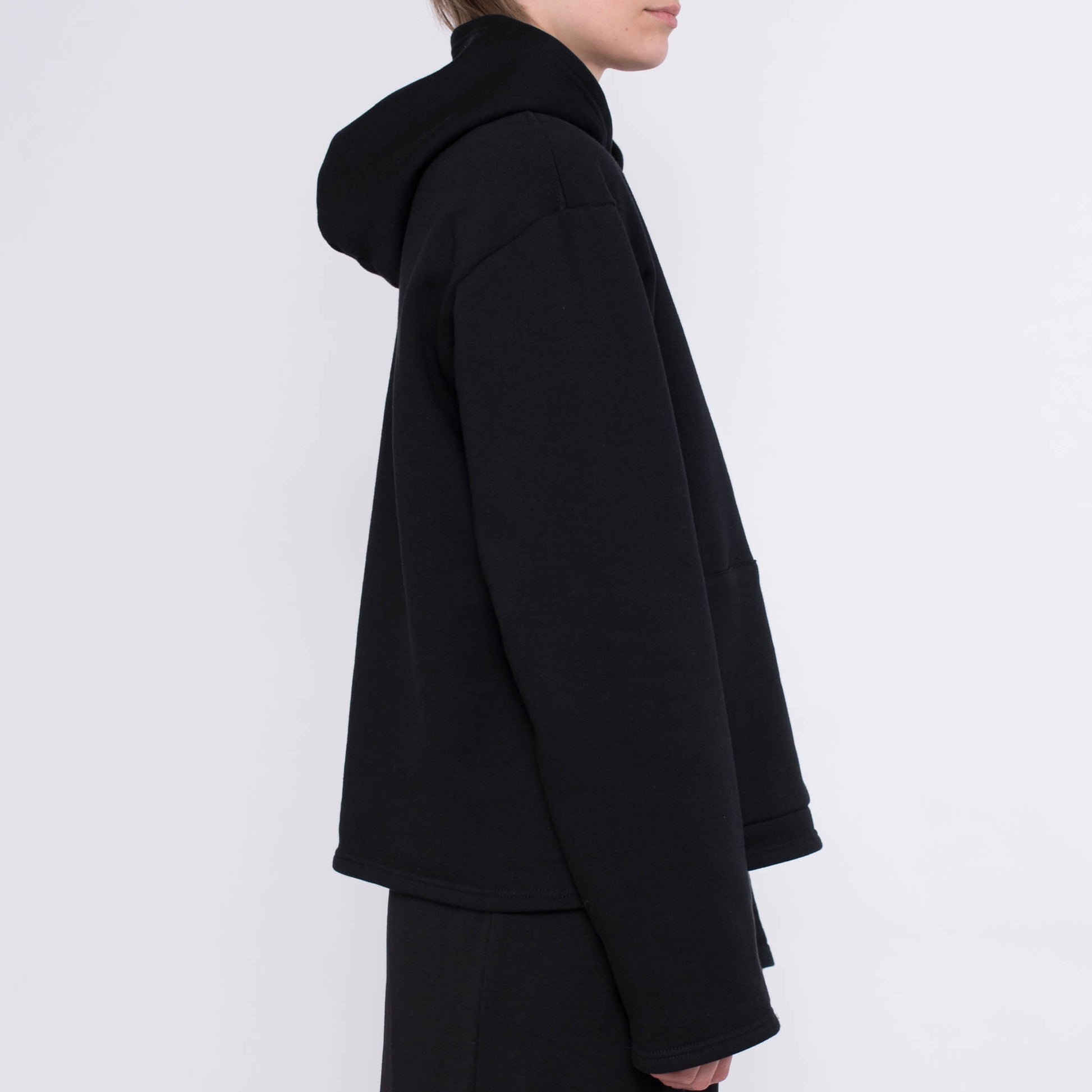 Hoodie Bun aus Bio-Baumwolle - schwarz - KOLO Berlin