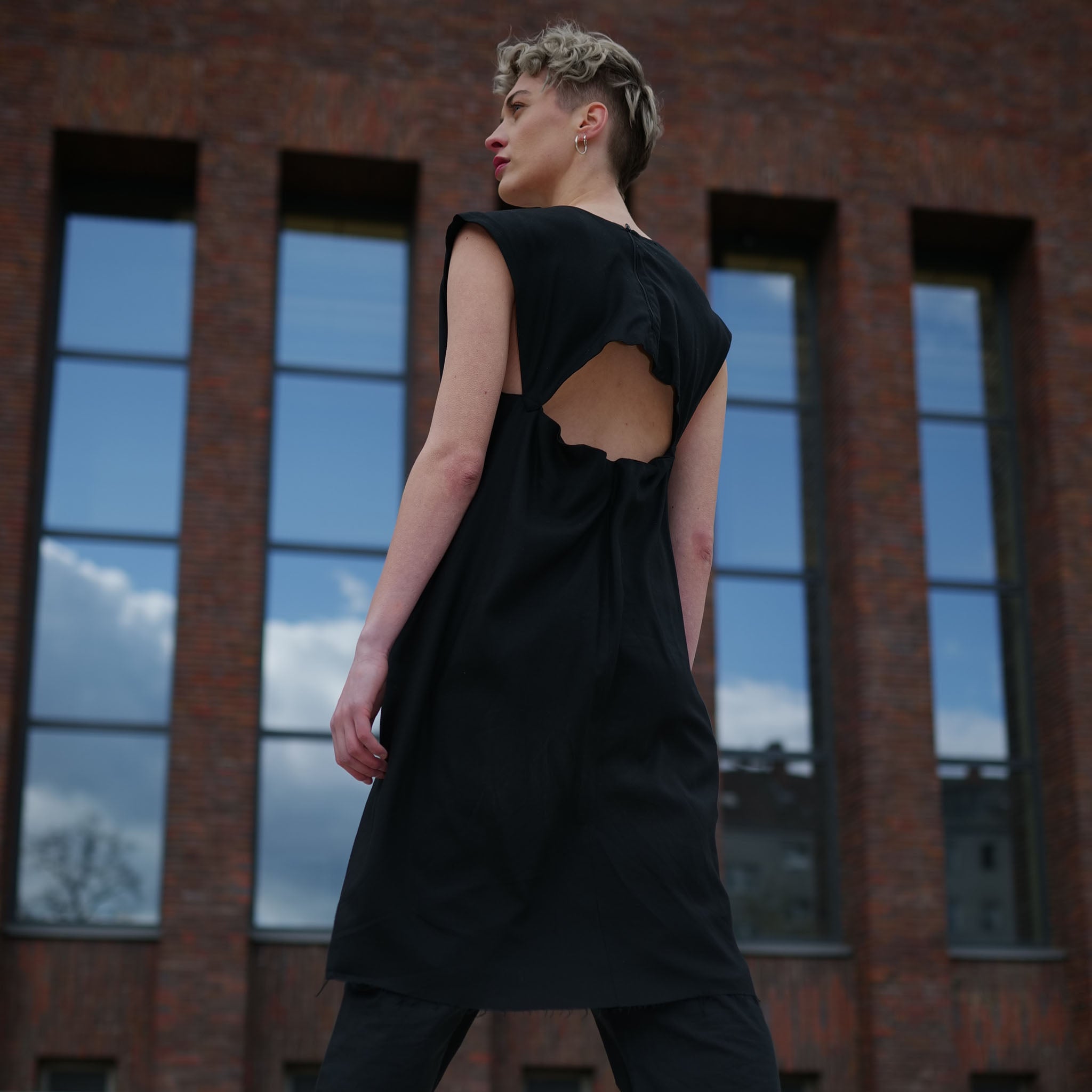 Kleid Croix X aus Lyocell Tencel - schwarz - KOLO Berlin