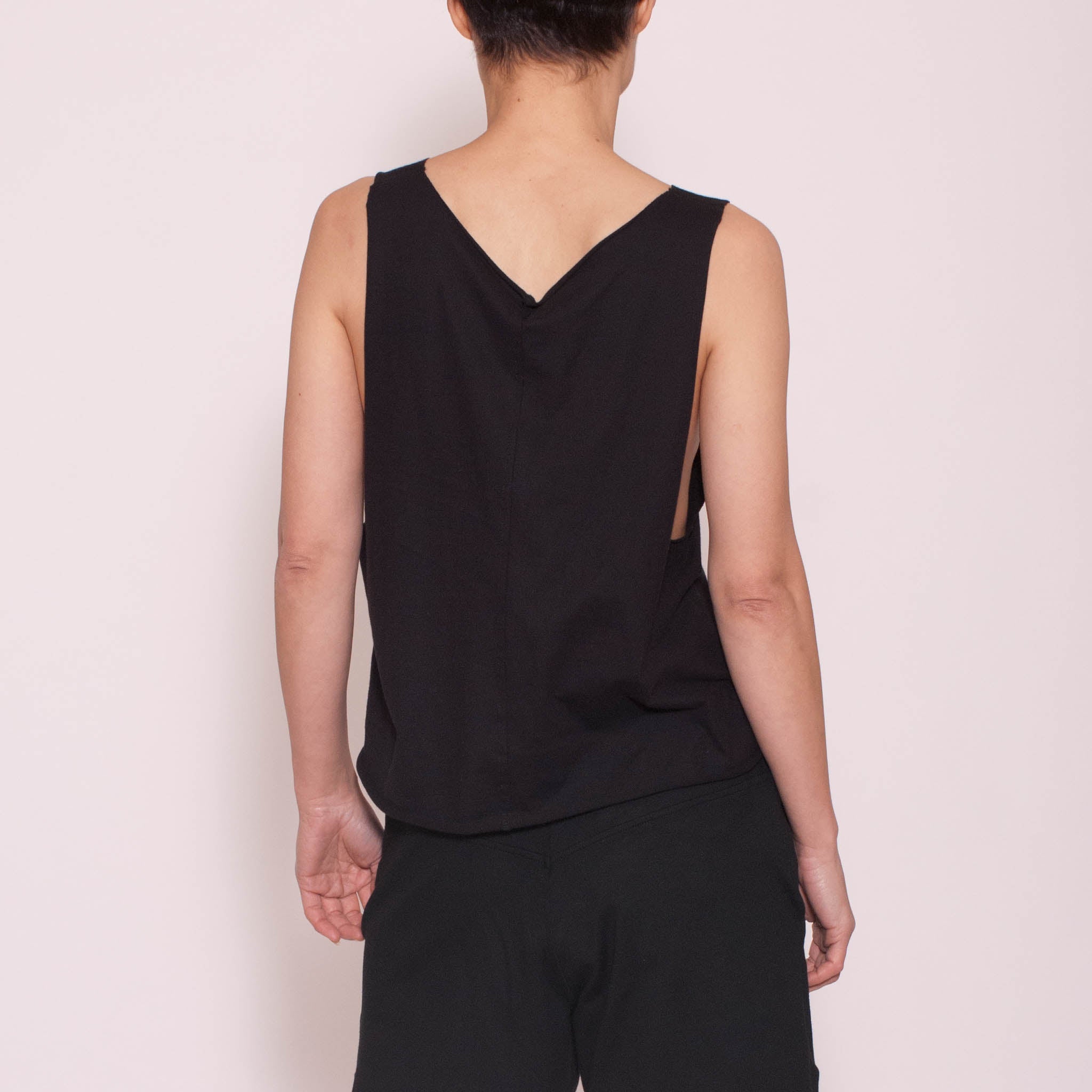 Tank Top Tune aus Tencel™ Lyocell - schwarz - KOLO Berlin